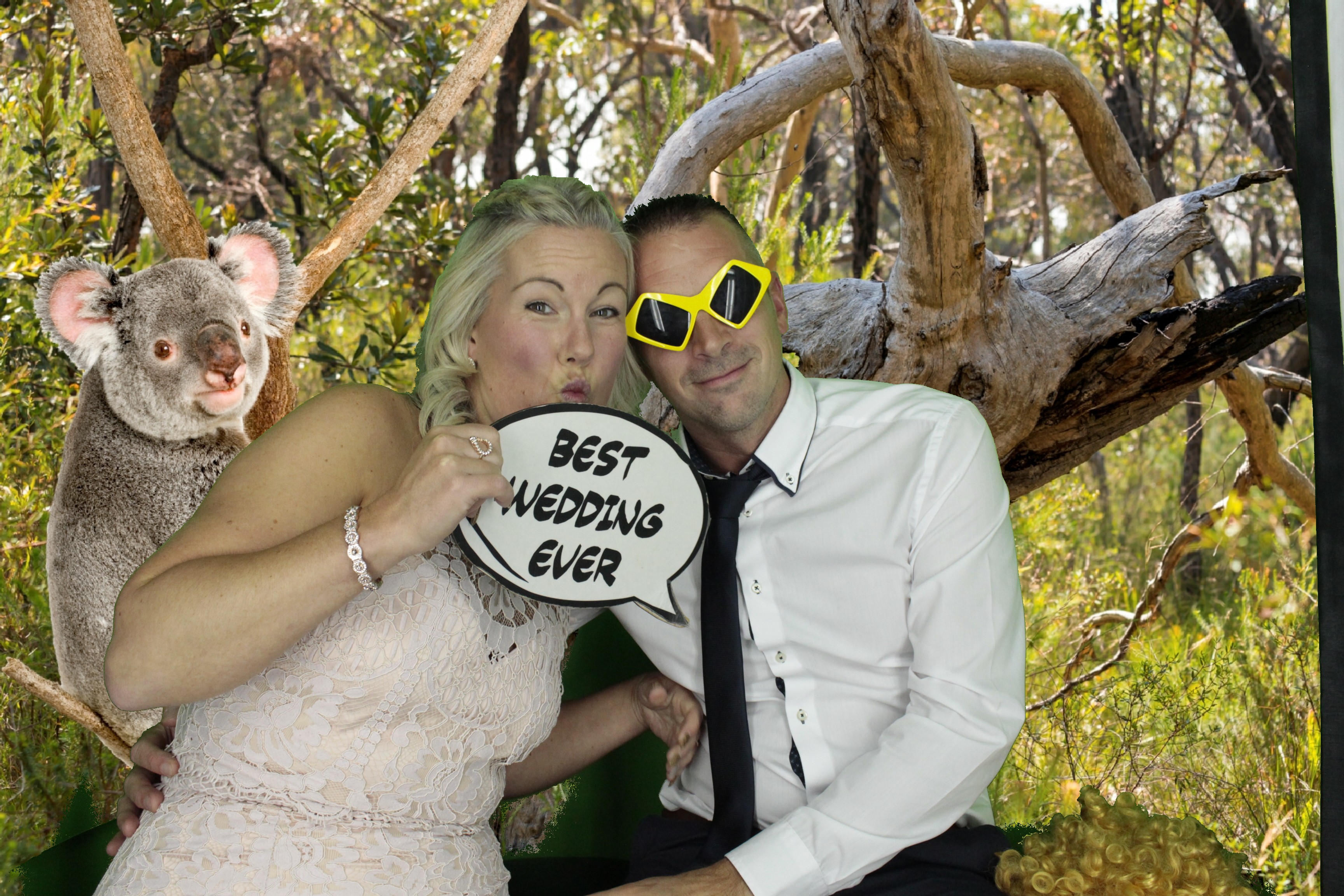 Wedding of Julia Andrews | View more photos from the event at gallery.myphotoboothexperience.co.uk/u/MyPhotoBoothExperienceLtd/Wedding-of-Julia-Andrews